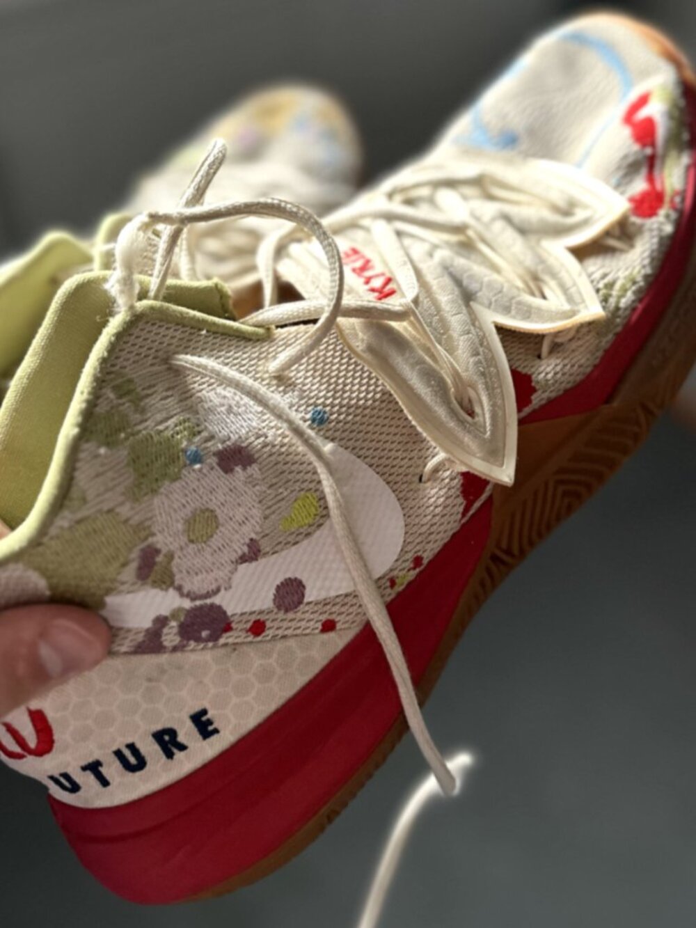 Size 12 - Nike Bandulu x Kyrie 5 Embroidered Splatters - SPECIAL EDITION